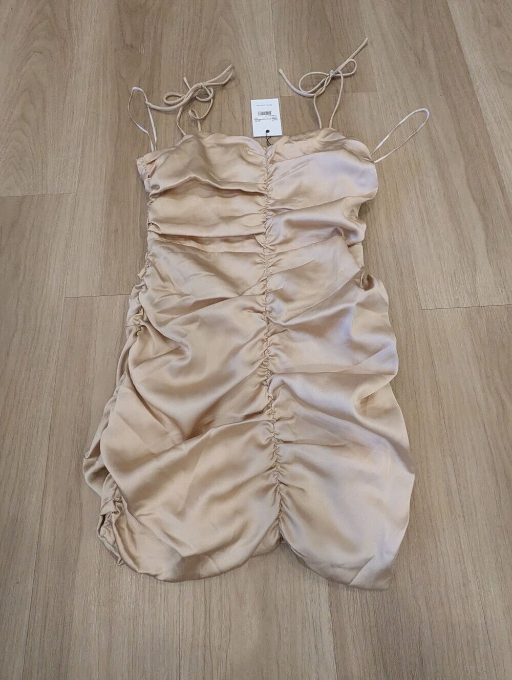 Dissh Runway Style Oyster Mini Dress Gathered Size 12